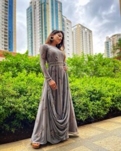 Navya Swamy Instagram - Take places you want, not purely the ones people want you to be in….

#potd #ootd #photo #instaphoto #instamood #instadaily #blessed #thankful #navyaswamy