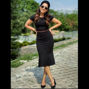 Navya Swamy Instagram - Stay beautiful, not the version of beautiful the world asks for, but the beautiful that’s to you, your version of beautiful. 
Happy & Real. 
#spreadlove #spreadpositivity #spreardtherightvibe #potd #throwback #instapic #instadaily #blessed #thankful #navyaswamy