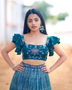 Navya Swamy Instagram - A woman should be two things: Classy & Fabulous. 
- Coco Chanel 

Outfit @riya_designing_studio 
P.C. @sravanphotographyofficial 
Hair @chinnahair_stylist 

#weekend #weekendreminder #happysunday #showtime #dhee #dhee14 #dhee14dancingicon #instamood #instapic #blessed #thankful #navyaswamy