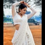 Navya Swamy Instagram - All white can never go wrong!!! Outfit @myriti