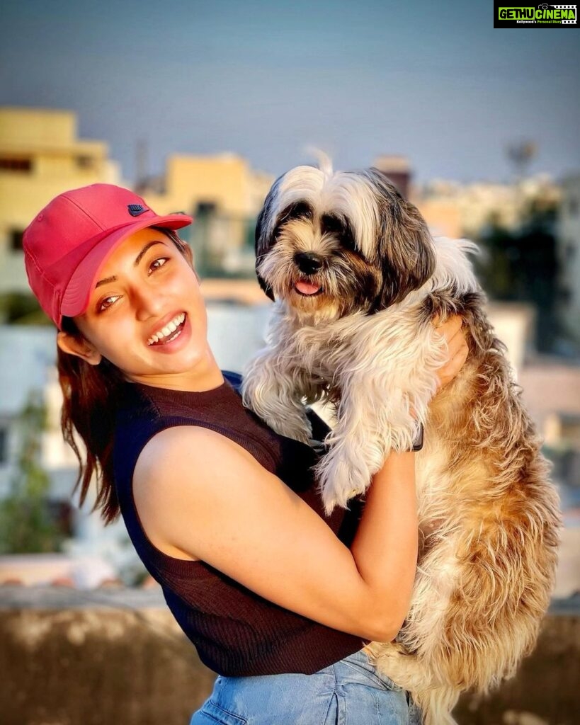Navya Swamy Instagram - Love 💕 #doglove #doglover #dogsarethebest #dogsarefamily #unconditionallove #purelove #loyal #dogsofinstagram #instaphoto #blessed #thankful #navyaswamy