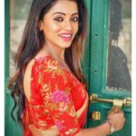 Navya Swamy Instagram – Closing some doors. Not because of pride, incapacity or arrogance, but simply because they no longer lead somewhere😊
#closingdoor #newpath #doorsopen #timetochoose #bewise #mondaymood #happyday #instagood #instadaily #blessed #thankful #navyaswamy