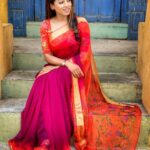 Navya Swamy Instagram - My forever affair with sarees!! . . Saree & blouse designed by @elegant_threads_by_salma #saree #sareelove #sareecollection #foreverlove #designer #designersarees #blessed #thankful #navyaswamy