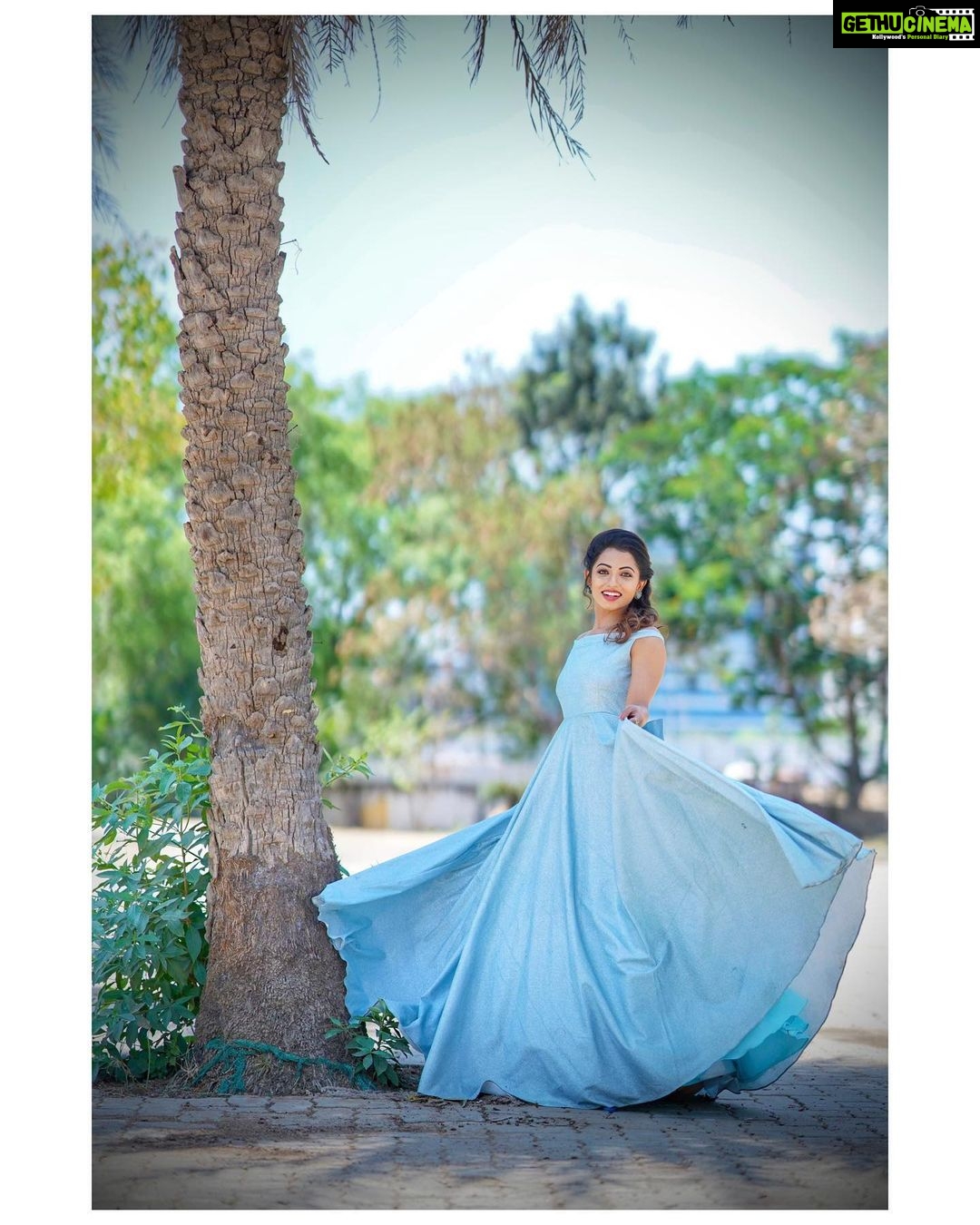 Navya Swamy Instagram - Twirling in this beautiful gown by @tasyacouture ❤️❤️ Pictures by @futureframesphotography H & M.U @chinnahair_stylist #dolledup #sridevidramacompany #etv #event #show #gown #designer #ootd #instapic #instadaily #blessed #thankful #navyaswamy