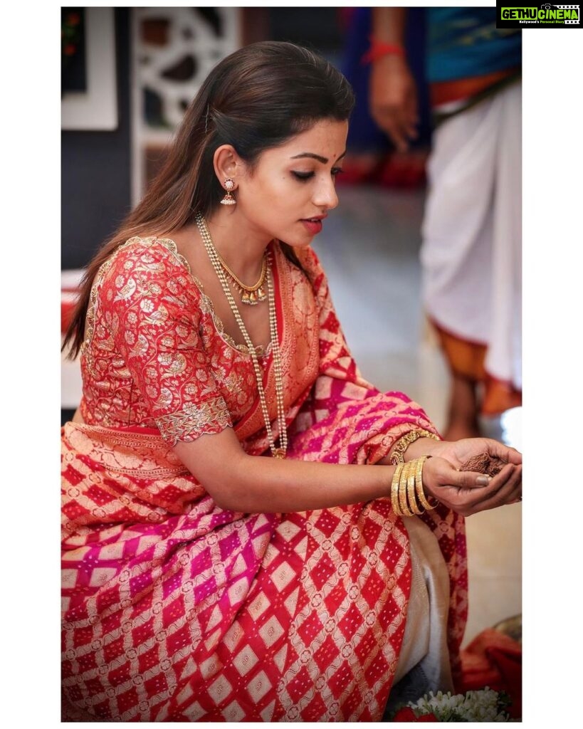 Navya Swamy Instagram - When you really want something, the entire universe conspires in helping you achieve it😊 Wearing @riya_designing_studio