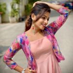 Navya Swamy Instagram - Confidence is not “they will like me”. Confidence is “I’ll be fine if they don’t”. Self confidence is a super power. Once you start believing in yourself Magic Starts happening. #iamwhoiam #selfconfidence #selflove #love #respect #strong #monday #mondaymood #instapic #instagood #blessed #thankful #navyaswamy