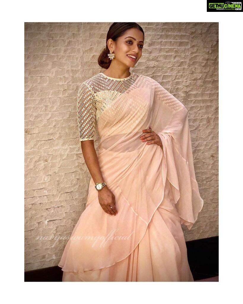 Navya Swamy Instagram - Always look on the pink side of the life🥰🥰🥰 Thank you @riya_designing_botique for this lovely outfit😍 Hair by @chinnahair_stylist #pink #loveforthiscolor #myfavorite #lehenga #lehengasaree #indian #designer #designerwear #designersarees #instagood #instapic #instafashion #blessed #thankful #navyaswamy