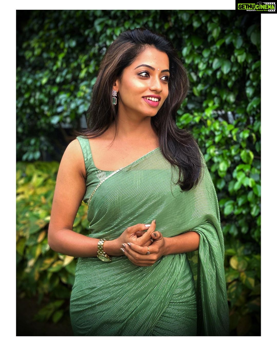 Navya Swamy Instagram - This simple & classy saree by @riya_designing_botique #saree #sareelove #sotd #sareesofinstagram #sareeaddict #instagood #instamood #blessed #thankful #navyaswamy