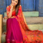Navya Swamy Instagram – My forever affair with sarees!! 
.
.
Saree & blouse designed by @elegant_threads_by_salma 
#saree #sareelove #sareecollection #foreverlove #designer #designersarees #blessed #thankful #navyaswamy