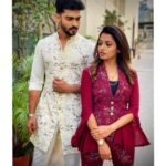 Navya Swamy Instagram - Catch us on the show “100% Love” on this Sunday at 6 p.m. only on Star Maa😊 Outfit designed by @she_shore_designers Styled by @rakesh_earne #showtime #event #aamekatha #aamekathaserial #telugu #teluguserials #starmaa #starmaaserials #pixelentertainment #instapic #instagood #blessed #thankful #navyaswamy Annapurna Studios