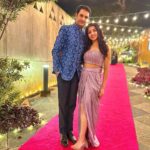 Navya Swamy Instagram – What a great favour God does to those he places in the company of good people like this gentleman.
I wish you celebrate many more birthdays like this and spread that favour in more people’s lives like me. Happy birthday Nattu Bhai… tum jiyo hazaar saal… Cheers. 😍🫶🏻