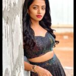 Navya Swamy Instagram - I’ve learned to make my life a collection of verses, loves & joy. The rest doesn’t matter anymore 😊 Outfit by @elegant_threads_by_salma
