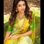 Navya Swamy Instagram - Happy Deepavali everyone😊 wishing you a bright future on this auspicious day, and always🥰 Saree @kanchivmlsilks 📷 @chinthuu_klicks
