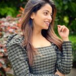 Navya Swamy Instagram - What are you going to do with all that Dark ?? Find a way to glow in it✨ #keepsmiling #keepglowing #keepgoing #everythigsgonnabeworthit #instamood #instadaily #blessed #thankful #navyaswamy