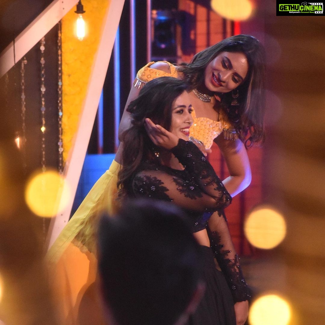 Neha Gowda Instagram - Watch her & Keep supporting her !! #TEAMNEHAGOWDA #NimmapreethiyaNeha @colorskannadaofficial @vootselect 👗: @anthariya_ #ಬಿಬಿಕೆ9, ದ ಬಿಗ್ಗೆಸ್ಟ್ ಸೀಸನ್ | ಪ್ರತಿ ರಾತ್ರಿ 9.30 #BBK9 #ಬಿಗ್ಬಾಸ್ಕನ್ನಡ9 #biggboss #biggbosskannada #BBK9 #colorskannada #neharamakrishna #nehagowda #nehagombe