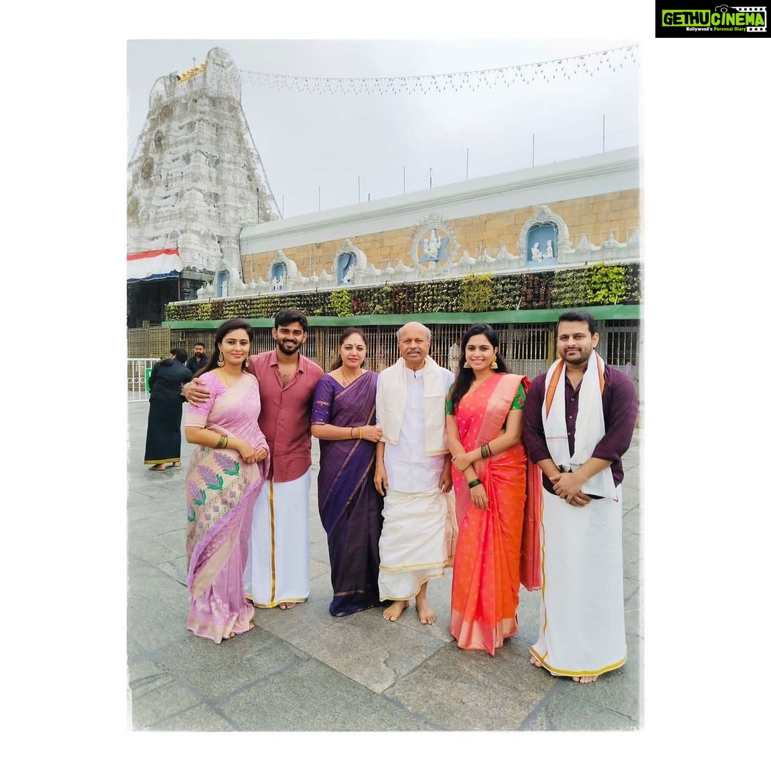 Neha Gowda Instagram - Took the blessings of tirupathi Tirumala Venkatesh this morning ! #tirumalatirupatidevasthanam
