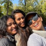 Neha Gowda Instagram - Few scenes from kanha trip #Nofilter #nomakeup Jus filled with passion and love !!❤️ #kanmanisinkanha Many are asking for what does this hashtag mean 😜 So it’s kanmanis in kanha!!! #selflove In frame @anupamagowda kanmani @ishitavarsha_official kanmani @neharamakrishna kanmani Kanha National Park
