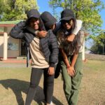 Neha Gowda Instagram - Few scenes from kanha trip #Nofilter #nomakeup Jus filled with passion and love !!❤️ #kanmanisinkanha Many are asking for what does this hashtag mean 😜 So it’s kanmanis in kanha!!! #selflove In frame @anupamagowda kanmani @ishitavarsha_official kanmani @neharamakrishna kanmani Kanha National Park