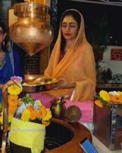 Neha Mehta Instagram - Happy Mahashivratri to everyone
OM NAMAH SHIVAY 

#festival #shivay #positivevibes #omnamahshivaya #feelingblessed #lordshiva