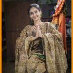 Neha Mehta Instagram – Happy gudi padwa to all my Insta family 🙏🌎🇮🇳 💙. 

Muse @mehta.neha.sk

 📸 by @adityadakhore 

Makeup & hair @shilpas24_makeup_world
Makeup

#gudipadwa #hapyygudipadwa2023
#festivefeelingtomyfans
#workandwishes