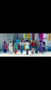 Neha Mehta Instagram - For My people🤗, something new for you💁🏻‍♀️, in cinemas on 17th Dec 21.
@mehta.neha.sk 💝
@aashupatelwriter 😇
@gilatarjayant , 🎬 #halkiefulkee 📽#movie 🎞#gujuratimovie ❤