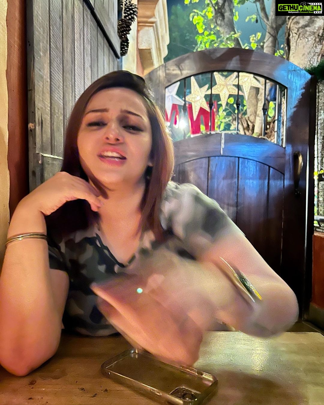 Nehalaxmi Iyer Instagram - I love the person I've become because I fought to become her. ~ Well Quite literally π (3/3) β¨ . . . . . . . . . . . . . . . . . . . . . . . . . . . . #instadaily #instagood #photooftheday #explore #trending #candlelight #candids #muse #cutecafes #juhu #homemadecafe #cafesofmumbai #mumbaidiaries #portraits #portraitphotography #cutegirl #camoflage #unalome #unalometattoo #celtictattoo #ishqbaaz Homemade Cafe Juhu