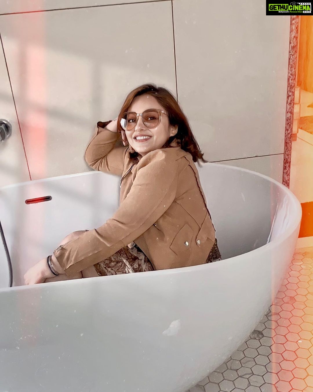 Nehalaxmi Iyer Instagram - Happiness never Goes out of Style! ππ€π» Do not set aside your happiness. Do not wait to be happy in the future. The best time to be happy is always now! β¨ . . . . . . . . . . . . . . . . . . . . . #riseandgrind #riseandshine #strongwomen #higherself #healingvibrations #selflovequotes #selfcarethreads #eyes #girlsofinstgram #india #ishqbaaz #instadailyphoto #instadaily #mumbai #journaling #mentalhealthquotes #explore #selfhelpquotes #overthinker #overthinkingquotes #anxietyrelief #selfhelpquotes #selfhelp India