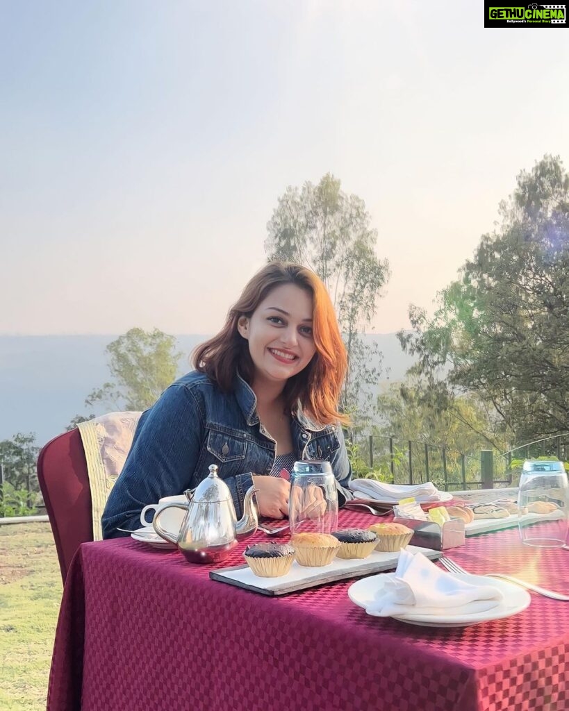 Nehalaxmi Iyer Instagram - ~ Blessed & Grateful ~ The real voyage of discovery consists not in seeking new landscapes, but in having new eyes. Few beautiful memories from my Beautiful birthday weekend. Mahableshwar ,panchgani Hill Views