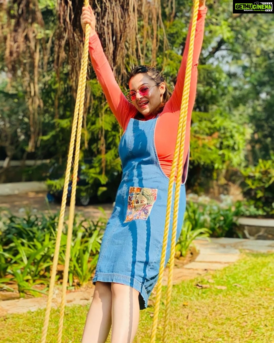 Nehalaxmi Iyer Instagram - We try all your life to be an adult, but something deep down inside you will always be that child. Live like a child. Think like an adult 💡 But Be happy for no reason, like a child. Karjat