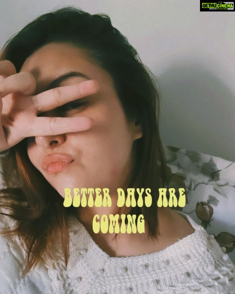 Nehalaxmi Iyer Instagram - • M O O D - Better days are coming! (Link in Bio) New Vlog dekha kyA? Go check out all the 4 episodes of my current roadtrip series! 🤍 Mumbai, Maharashtra