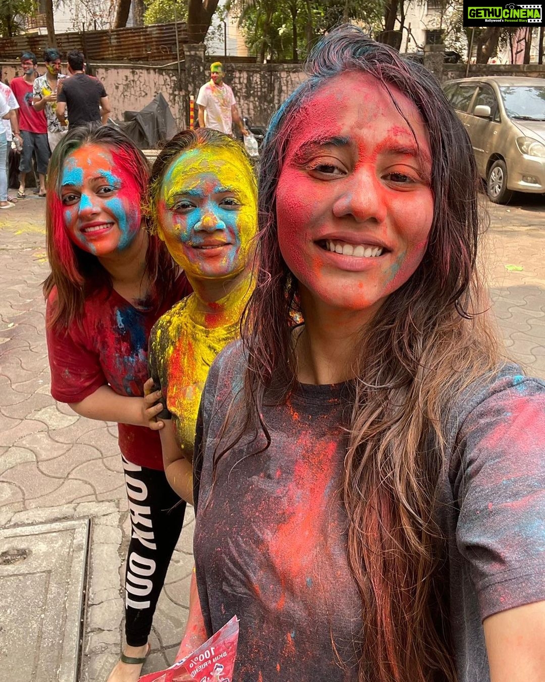 Nehalaxmi Iyer Instagram - H•O•L•I ‘23 🌈 - REAL HOLi - Aamchi Mumbai
