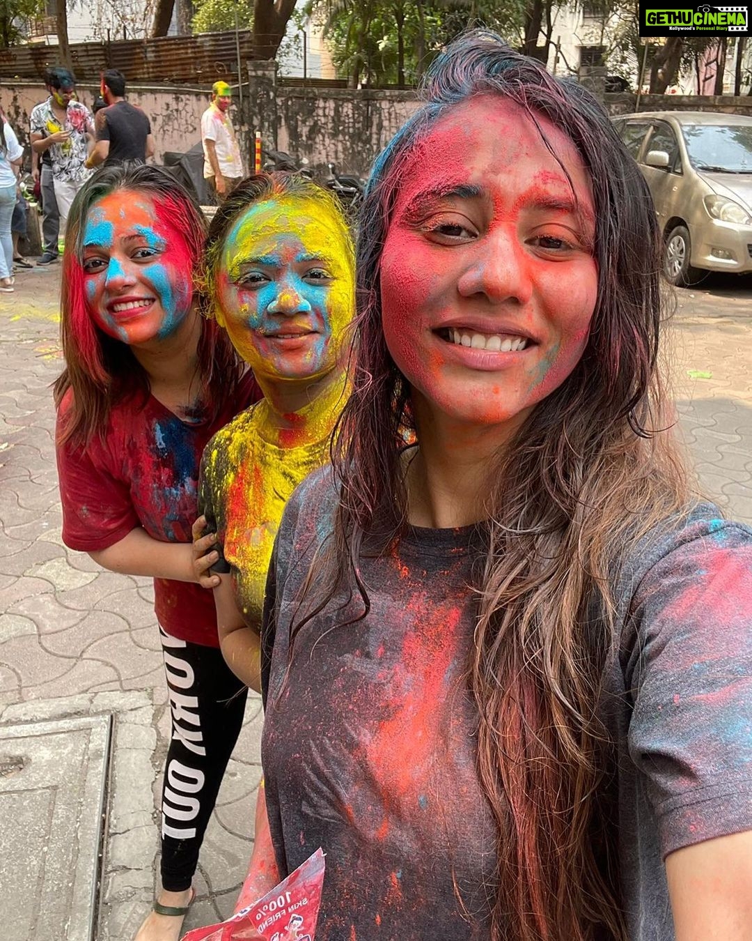 Nehalaxmi Iyer Instagram - H•O•L•I ‘23 🌈 - REAL HOLi - Aamchi Mumbai