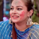 Nehalaxmi Iyer Instagram - Happy Holi! 🌈🎨 REEL HOLI 🌈 . . . . . . #ishqbaaz #happyholi #holi2023 #holibash #rangbarse #domeafavourletsplayholi #holisong #holisongs #holiparty #organicholi #organiccolor #herbal #indianfestivals #explore #instadaily #instafestival Mumbai, Maharashtra