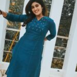 Nimeshika Radhakrishnan Instagram – Mood right Now🦋❤️✨