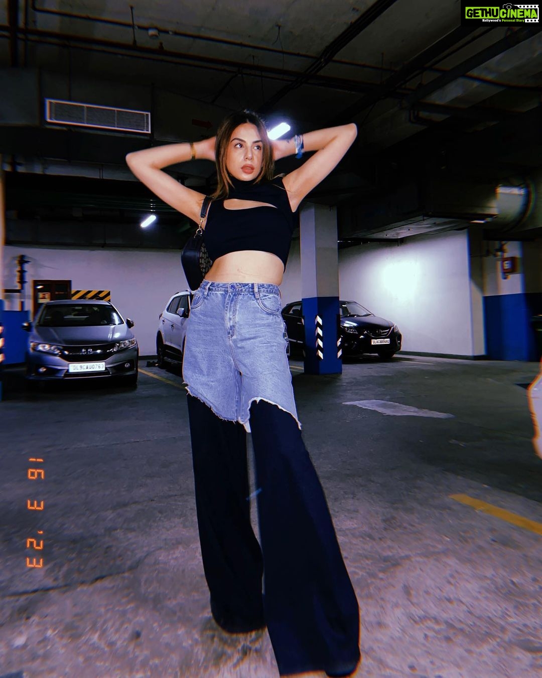 Nitibha Kaul Instagram - Took my @politesociety_official to the parking lot last night Delhi, India