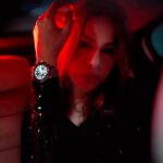 Nitibha Kaul Instagram - Introducing Fire-Boltt Quantum- the first smartwatch from its LUXE edition 🔥 Be it looks or performance, this smartwatch is perfect in every possible way. A head turner, this timepiece instantly accentuates every look. Metallic with a hint of black on the dial is 😍 It comes with a 1.28” HD display and a rotating bezel. Powered by features like BT calling, Inbuilt storage, connect TWS, IP67 water resistance and more! Fire-Boltt Quantum makes for a great gift for yourself or your loved one 🎁 **Available on Amazon.in and fireboltt.com for Rs.2999 /- #FireBoltt #Quantum #ValentinesDay #LUXE