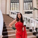 Nitibha Kaul Instagram - Loving her was red ❤️ Saree @picchika Necklace @shoppaksha #RedSaree #SareeGoals #SareeLove #6YardsOfElegance
