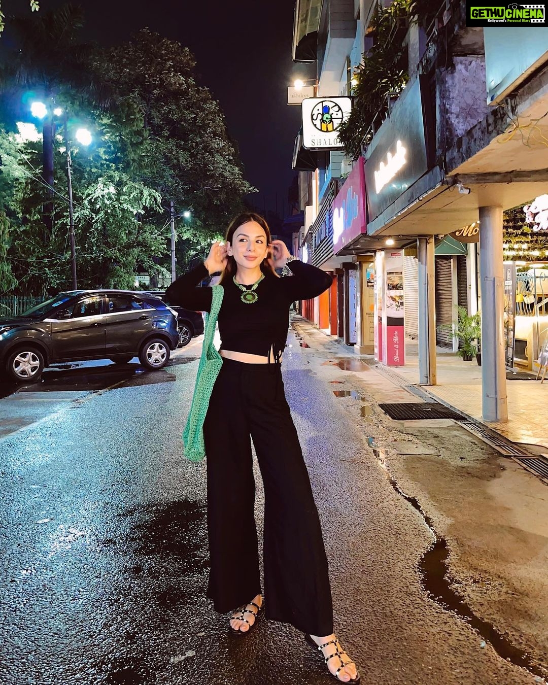 Nitibha Kaul - 9K Likes - Most Liked Instagram Photos
