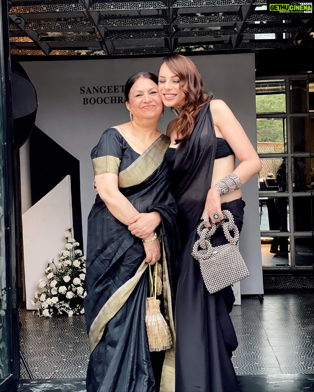 Nitibha Kaul - 9.1K Likes - Most Liked Instagram Photos