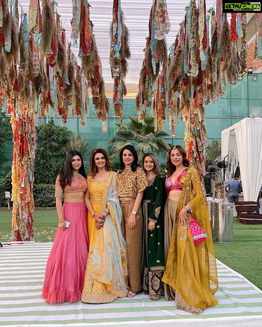 Nitibha Kaul - 8.5K Likes - Most Liked Instagram Photos