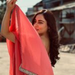 Niyati Fatnani Instagram - Always a Saree girl♥️ . . . #saree #dearishqonhotstar #asmitaroy #look #ootd #desigirl #niyatifatnani