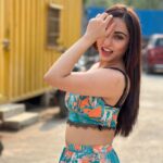 Niyati Fatnani Instagram - Going on a Date🥂 Will share the details soon XoXo💋 . . . . #asmitaroy #datenight #dearishq #staytuned #niyatifatnani