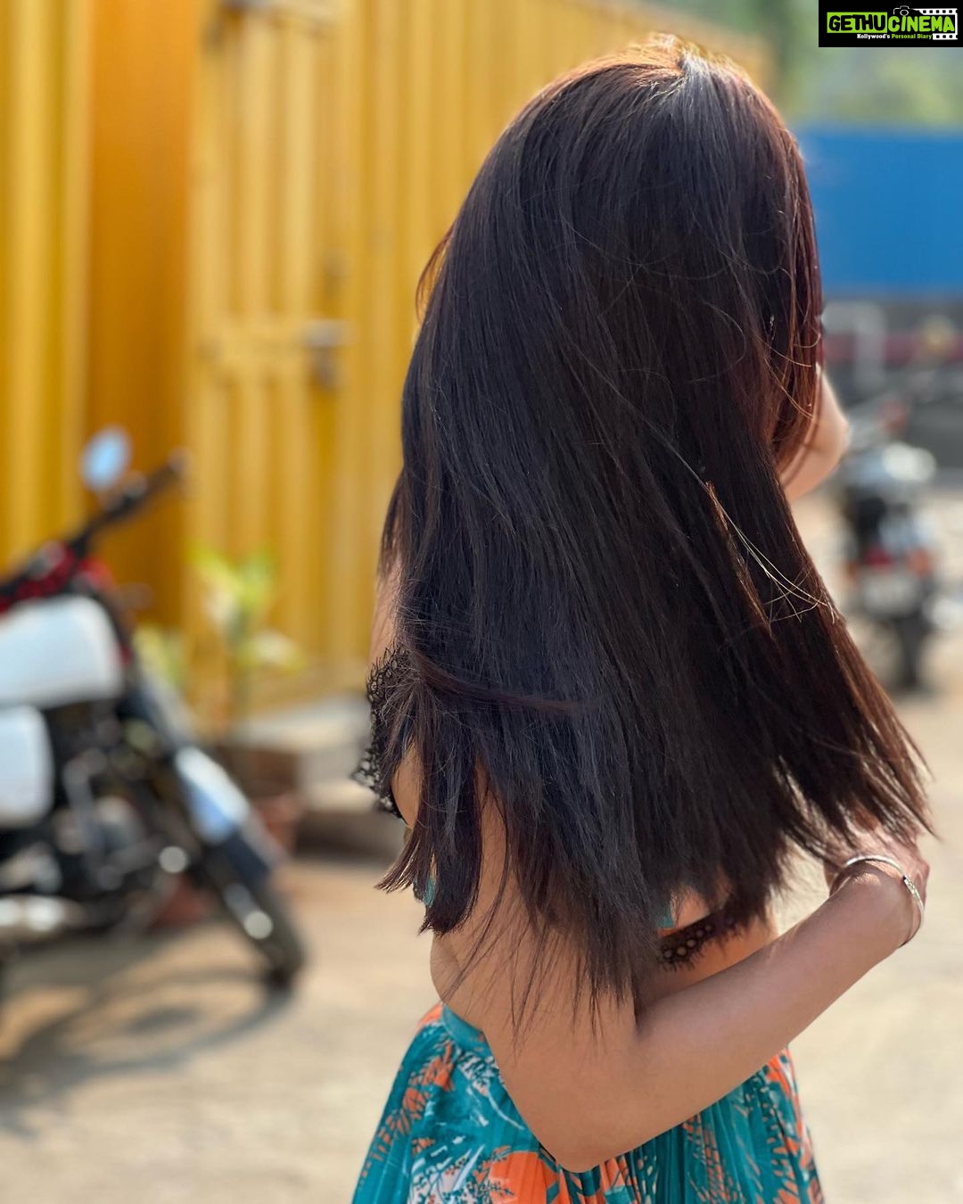 Niyati Fatnani Instagram - Going on a Date🥂 Will share the details soon XoXo💋 . . . . #asmitaroy #datenight #dearishq #staytuned #niyatifatnani