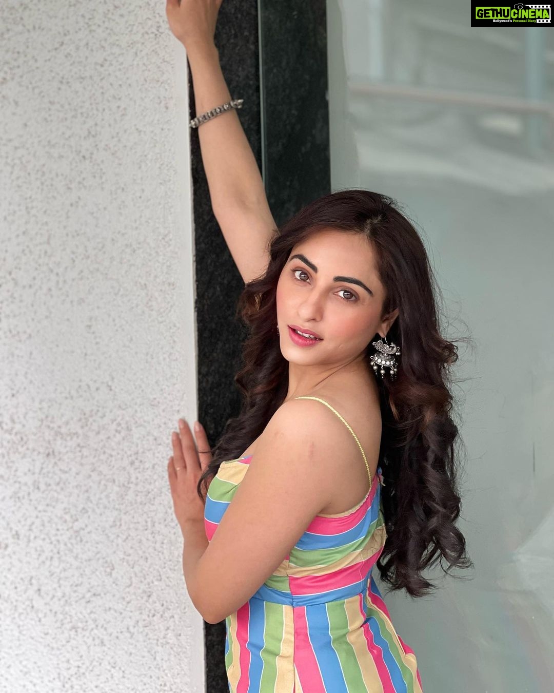 Niyati Fatnani Instagram - Blue Skies for YOU & I 🦋 . . . . . #dearishqonhotstar #asmitaroy #romance #web #ott #staytuned #niyatifatnani