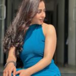 Niyati Fatnani Instagram - No blues 💙🦋🧊🧿 Pc: @satyampanday2028 . . . . #gratitude #asmita #dearishq #hotstar #romance #staytuned