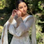 Niyati Fatnani Instagram - AVANTIKA🥀 Tere ishq mein ghayal @colorstv P.s (I love this look and am gonna keep posting pics till am done🥹) . . . . #tereishqmeinghayal #colors #cameo #tomorrow #staytuned #supernatural #niyatifatnani