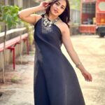 Niyati Fatnani Instagram - Kemon acho 🫶🌻🌸 Dear Ishq episodes streaming on @disneyplushotstar . Stay tuned and keep showering your ishq guys❤️ . . . . #asmitaroy #dearishqonhotstar #saturday #season1 #ott #lovestory #staytuned #niyatifatnani