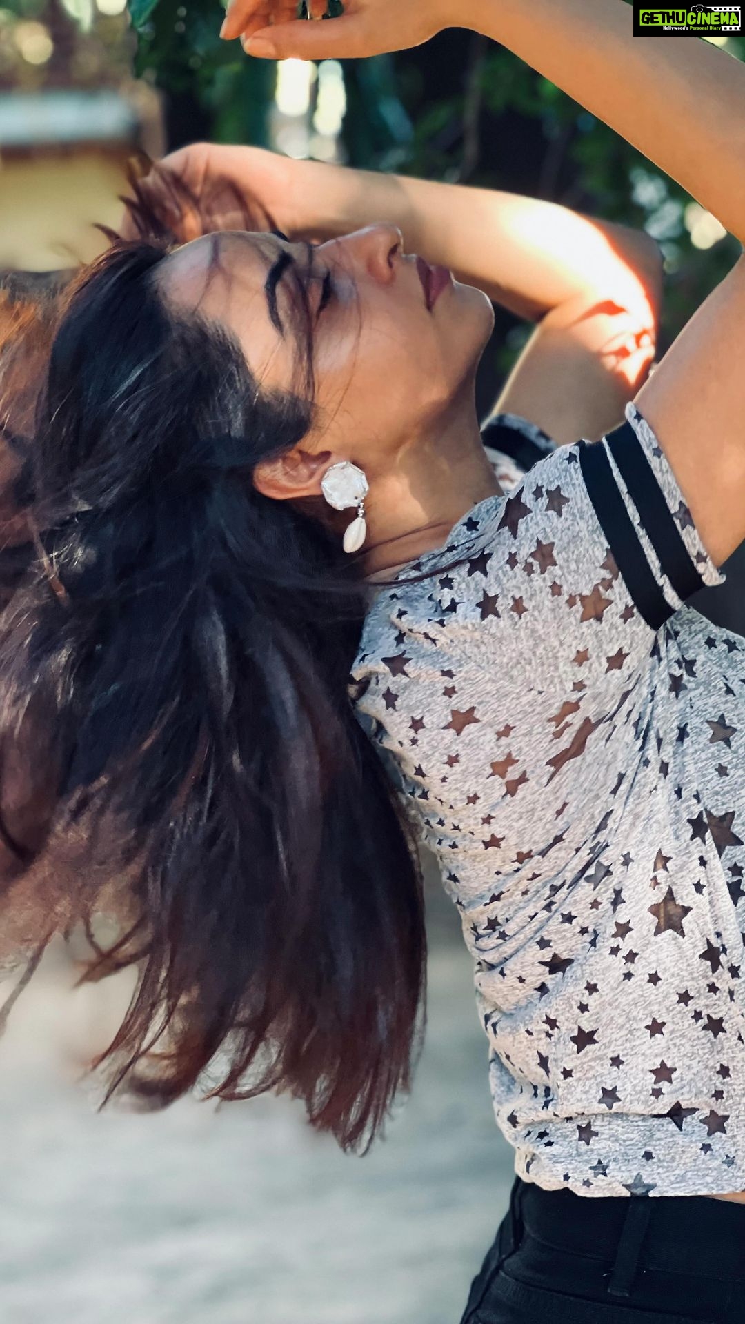Niyati Fatnani Instagram - Sometimes….🌻 Earrings: @the.coral.store Special mention and so much love to @nazarmemes for loving me and my characters so so much that she actually curated jewellery inspired from all my characters especially PIA. These are handmade jewellery but so intricate and so delicate that I love them all. Guys do check her page @the.coral.store , you will love them. Always overwhelming to receive so much ❤️ . . . . #gratitide #love #fanlove #niyatifatnani