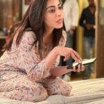 Niyati Fatnani Instagram - Asmita Roy is a mood🌻💁🏻‍♀️☺️😍 #dearishqonhotstar . . . . . #asmitaroy #hotstar #ott #mood #sunday #lovewhatido #dearishq #niyatifatnani
