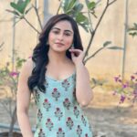 Niyati Fatnani Instagram - Asmita Roy🥀 Episode 3 of #dearishq streaming on @disneyplushotstar . . . . #asmita #editor #dearishqonhotstar #romance #lovestory #ott #bangali #newme #niyatifatnani